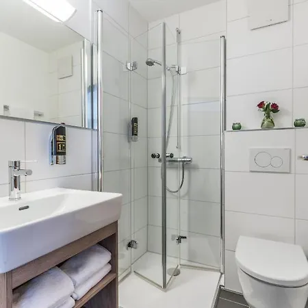 Ruehrberger Hof & Restaurant Bei Basel