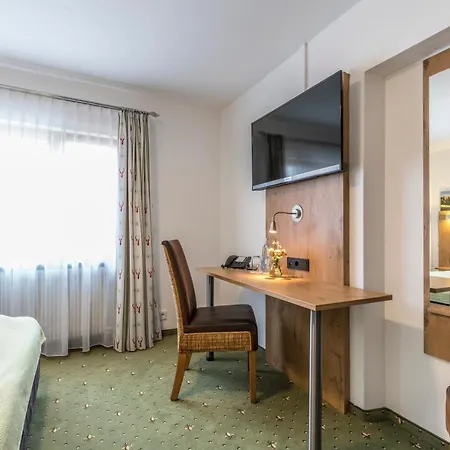 Ruehrberger Hof & Restaurant Bei Basel 3*