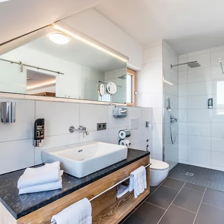 Ruehrberger Hof & Restaurant Bei Basel Grenzach-Wyhlen