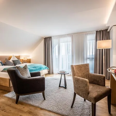 Ruehrberger Hof & Restaurant Bei Basel Hotel