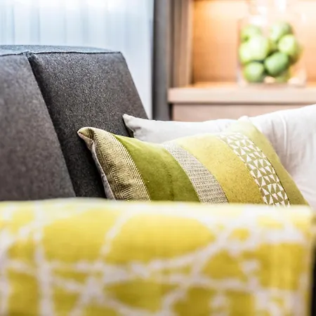 Otel Ruehrberger Hof & Restaurant Bei Basel