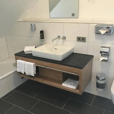 Ruehrberger Hof & Restaurant Bei Basel Hotel 3*