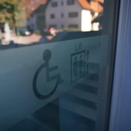 Ruehrberger Hof & Restaurant Bei Basel Otel 3*