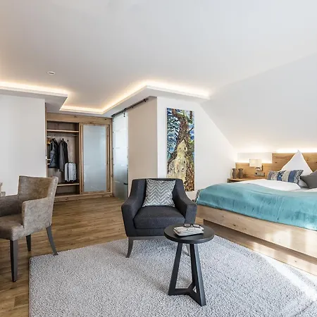 Ruehrberger Hof & Restaurant Bei Basel 3* グレンツァッハ・ヴィレン