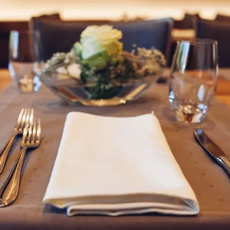 فندق Ruehrberger Hof & Restaurant Bei Basel